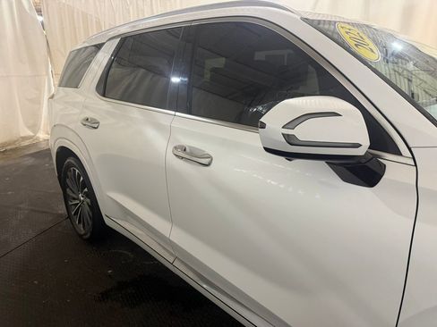Used 2023 Hyundai Palisade Calligraphy image 13
