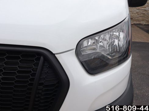 Used 2024 Ford Transit 250 148 Medium Roof RWD image 7