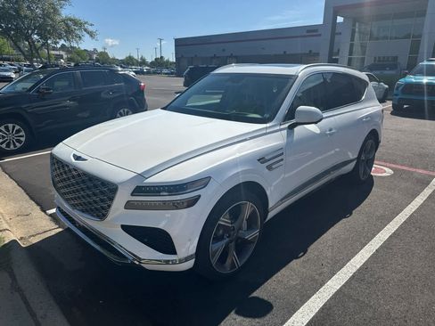 Used 2025 Genesis GV80 3.5T Prestige AWD/4WD image 2