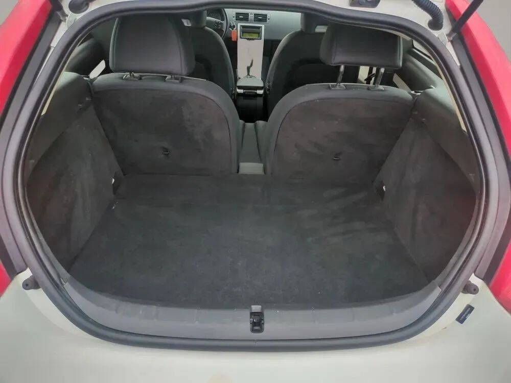 Used 2011 Volvo C30 T5 FWD image 14