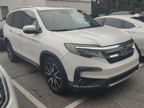 Used 2020 Honda Pilot Elite image 2