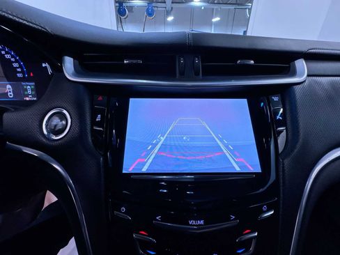 Used 2015 Cadillac XTS image 26