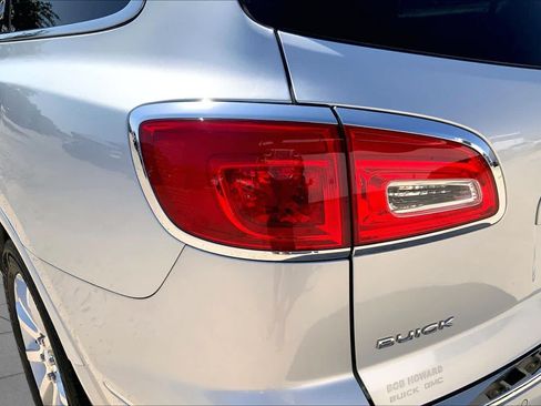 Used 2015 Buick Enclave Premium w/ Experience Buick Package FWD image 28