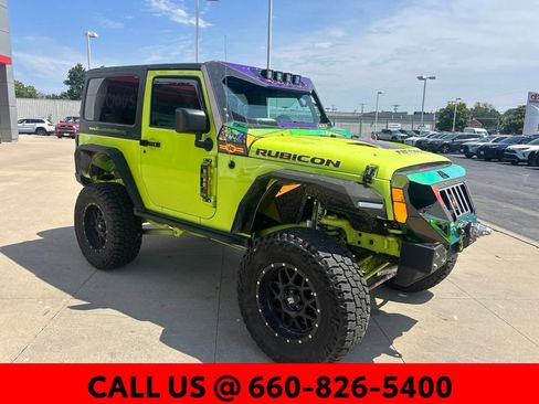 Used 2016 Jeep Wrangler Rubicon AWD/4WD image 4