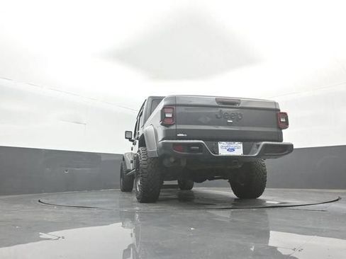 Used 2020 Jeep Gladiator Sport w/ Quick Order Package 24S AWD/4WD image 40