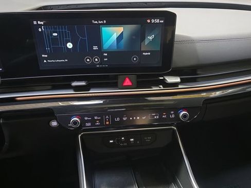 Used 2025 Kia Carnival SX Prestige FWD image 22