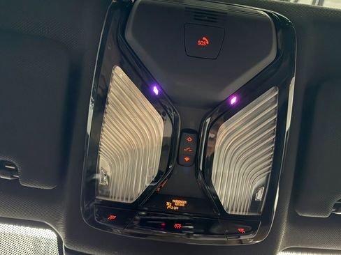 Used 2017 BMW 540i image 35