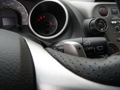 Used 2010 Honda Fit Sport image 16