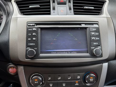 Used 2013 Nissan Sentra SR w/ Driver Pkg FWD image 28