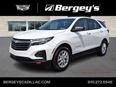 Used 2022 Chevrolet Equinox LS w/ LS Convenience Package