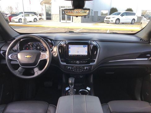 Used 2023 Chevrolet Traverse High Country AWD/4WD image 30