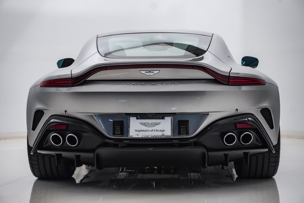 Used 2025 Aston Martin V8 Vantage Roadster RWD image 7