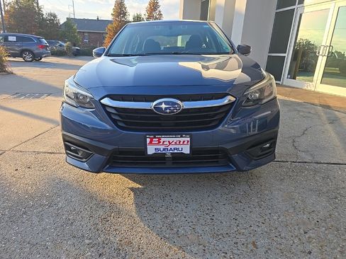 Used 2021 Subaru Legacy Premium image 4