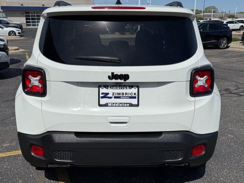 Used 2019 Jeep Renegade Altitude w/ Quick Order Package 2XM FWD image 4