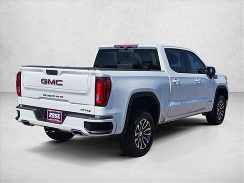 Used 2021 GMC Sierra 1500 AT4 w/ AT4 Value Package AWD/4WD image 5