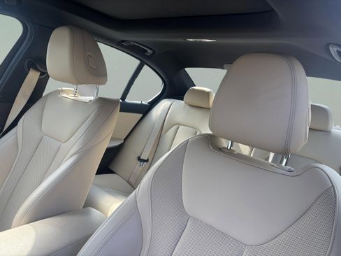 Used 2022 BMW 330i Sedan image 18