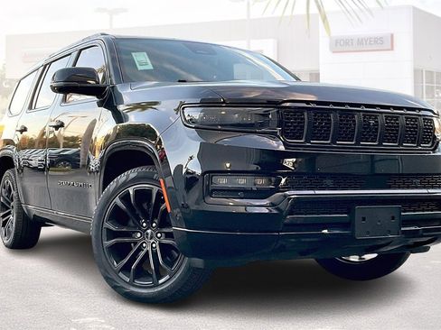 Used 2023 Jeep Grand Wagoneer Series II image 1