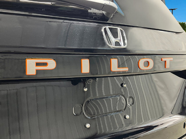 New 2026 Honda Pilot TrailSport image 7