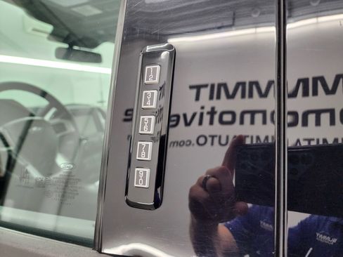 Used 2021 Ford F350 Lariat w/ Lariat Ultimate Package image 37