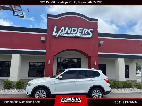 Used 2017 BMW X3 sDrive28i RWD image 1