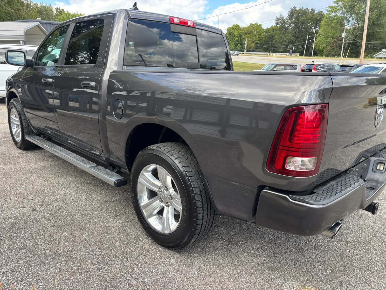 Used 2015 RAM 1500 Sport w/ Remote Start & Security Group RWD image 5