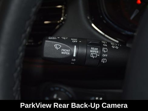 Used 2024 Dodge Durango GT AWD/4WD image 15