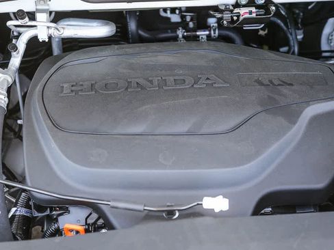 New 2026 Honda Odyssey Touring image 11