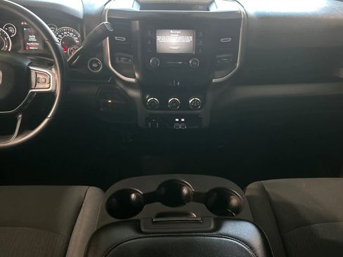 Used 2023 RAM 2500 Big Horn w/ Cold Weather Group AWD/4WD image 4