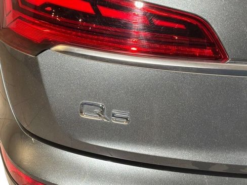 Used 2023 Audi Q5 2.0T Premium w/ Convenience Package AWD/4WD image 25