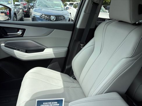 Certified 2026 Acura MDX FWD w/ Technology Package image 14