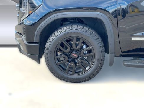 Used 2023 GMC Sierra 1500 Elevation w/ Elevation Premium Package image 12