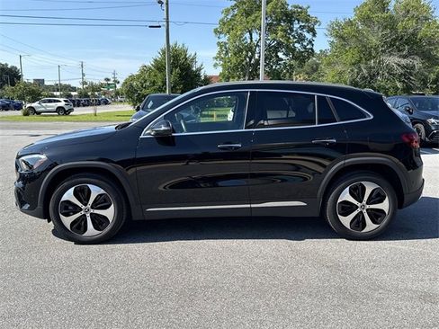New 2025 Mercedes-Benz GLA 250 image 4