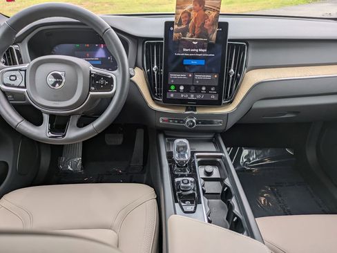 Certified 2026 Volvo XC60 B5 Plus w/ Protection Package Premier AWD/4WD image 16