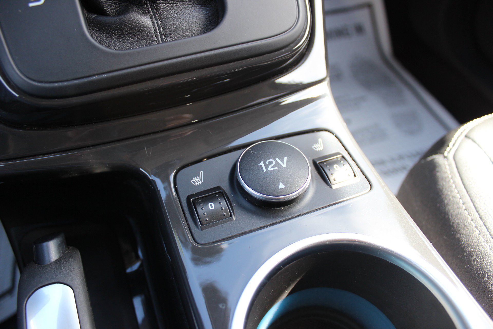 Used 2014 Ford Escape Titanium AWD/4WD image 30