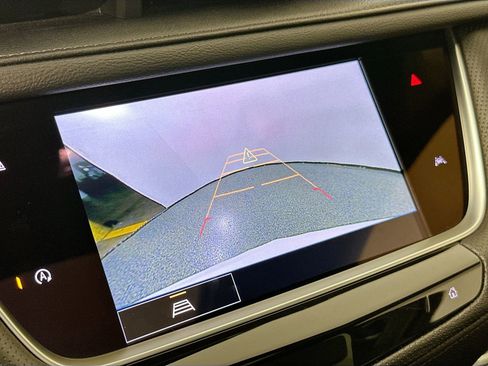 Used 2022 Cadillac XT6 Luxury image 13