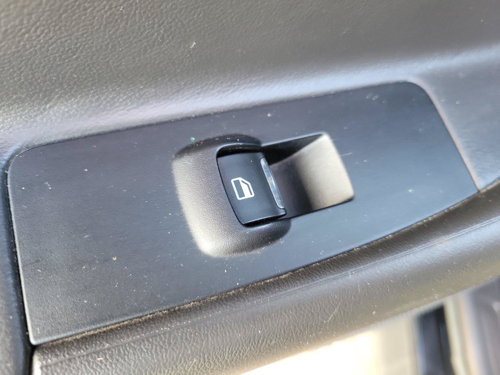 Used 2017 Ford Taurus SHO AWD/4WD image 14