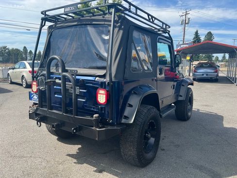 Used 2003 Jeep Wrangler X image 30