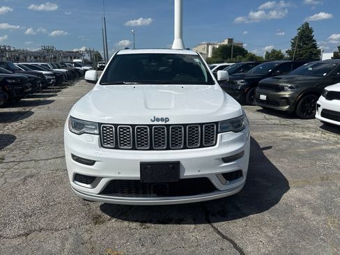 Used 2018 Jeep Grand Cherokee Summit w/ Platinum Series Group AWD/4WD image 2
