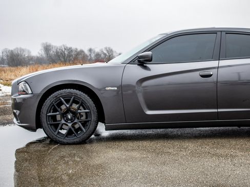Used 2014 Dodge Charger R/T image 39