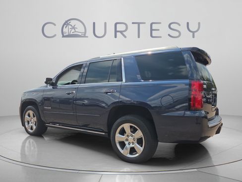 Used 2019 Chevrolet Tahoe Premier AWD/4WD image 3