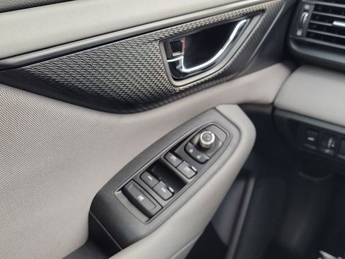 Used 2024 Subaru Legacy Premium AWD/4WD image 19
