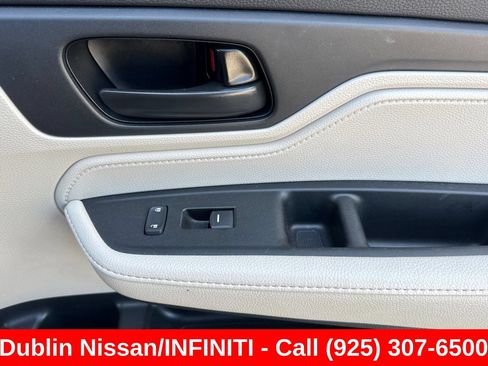 Used 2025 Honda Odyssey EX-L image 22