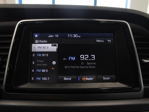 Used 2019 Hyundai Sonata Limited image 28