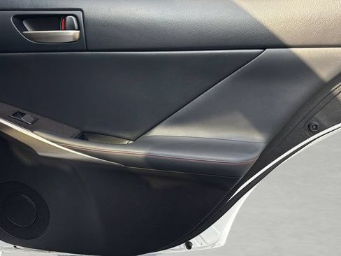 Used 2019 Lexus IS 300 RWD image 14