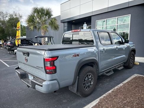 Used 2023 Nissan Frontier PRO-4X w/ Pro-4X Premium Package AWD/4WD image 9