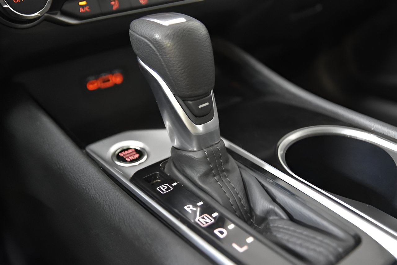 Used 2024 Nissan Altima 2.5 SV FWD image 22