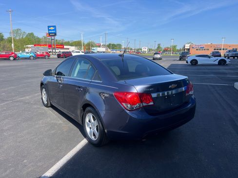 Used 2014 Chevrolet Cruze LT FWD image 3