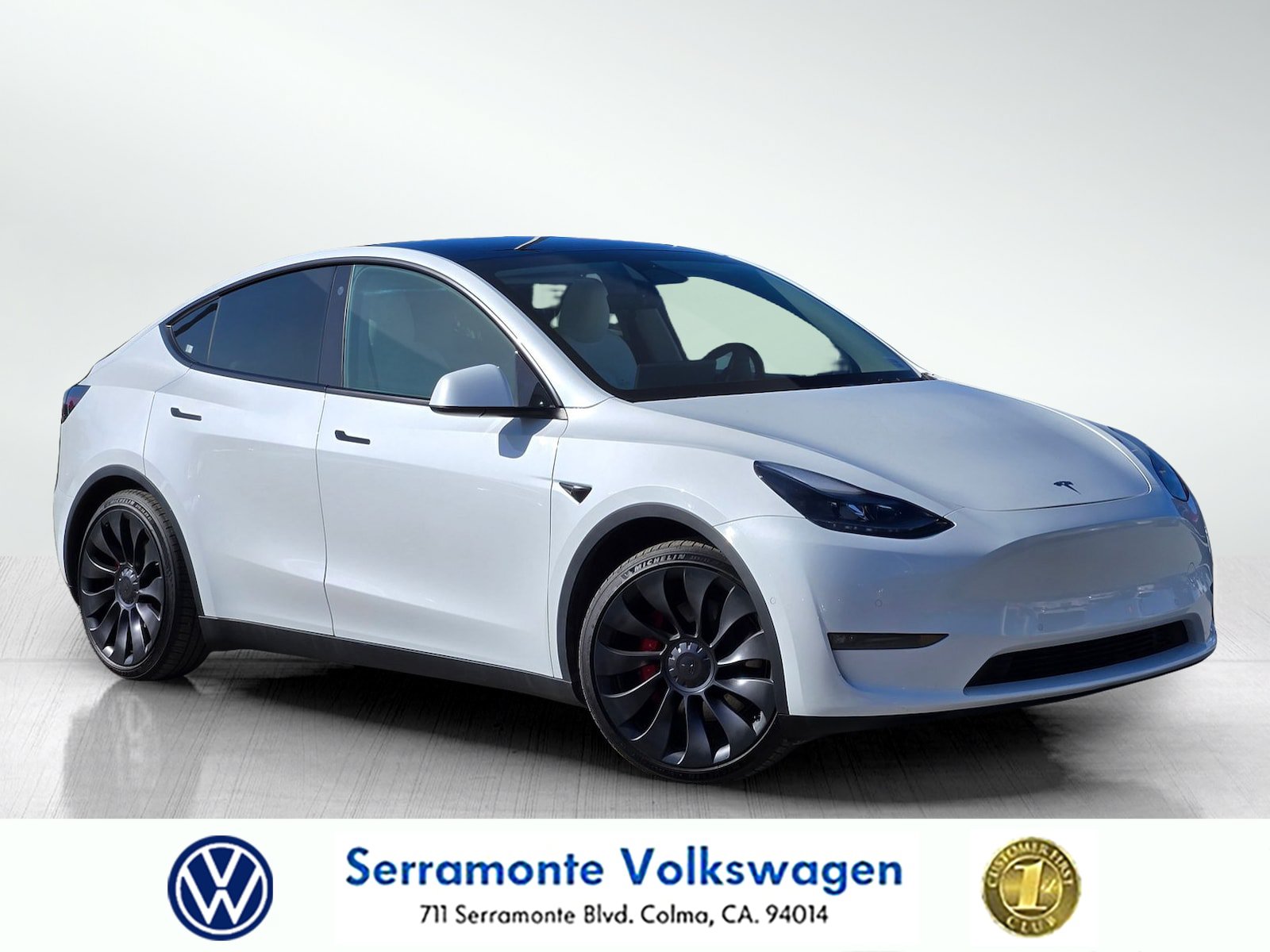 Used 2022 Tesla Model Y Performance AWD/4WD image 1