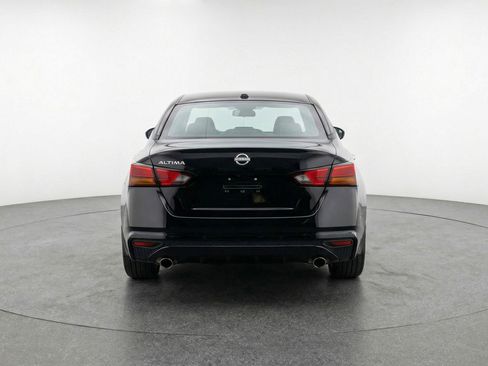 Used 2025 Nissan Altima 2.5 SV FWD image 7