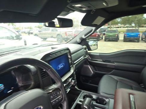 Used 2021 Ford F150 Lariat w/ Equipment Group 502A High image 9